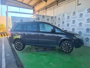 OPEL ZAFIRA B foto 4