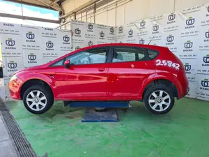 SEAT LEON (1P1) foto 5