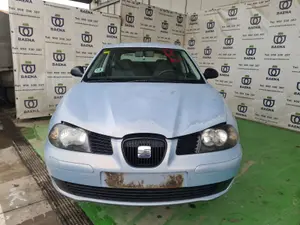 SEAT IBIZA (6L1) foto 1
