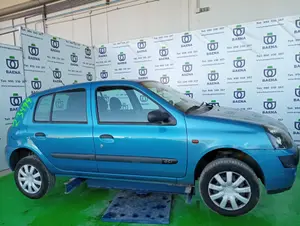 RENAULT CLIO II FASE II (B/CB0) foto 3