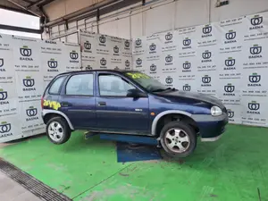 OPEL CORSA B foto 3