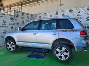 VOLKSWAGEN TOUAREG (7LA) foto 5