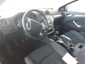 FORD MONDEO BERLINA (CA2) foto 4