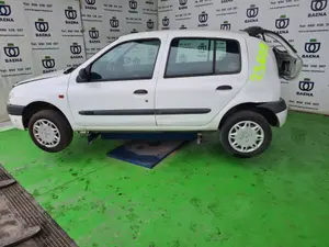 RENAULT CLIO II FASE I (B/CB0) foto 4