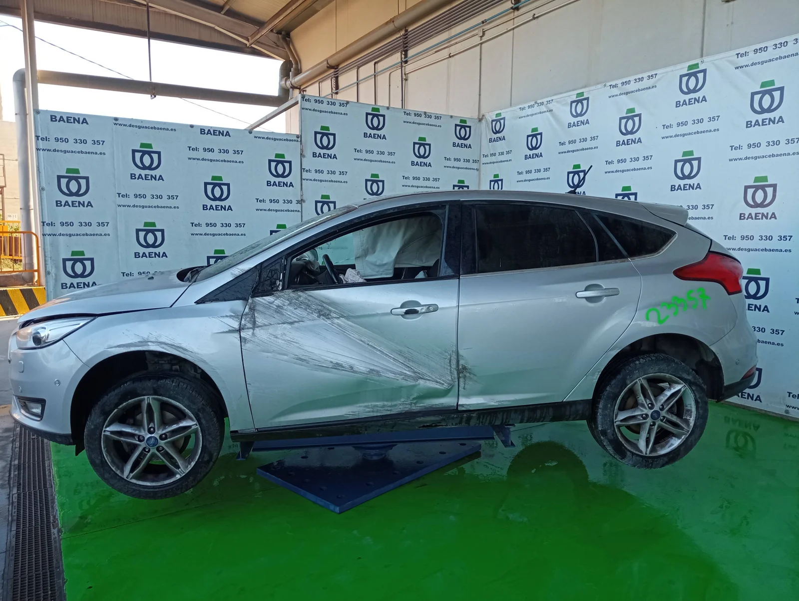 FORD FOCUS BERLINA (CEW)