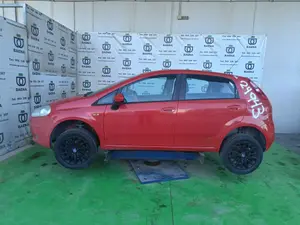 FIAT GRANDE PUNTO (199) foto 2