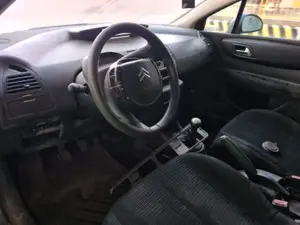 CITROEN C4 BERLINA foto 2