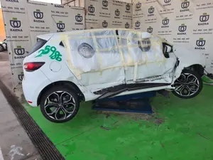 RENAULT CLIO IV foto 6