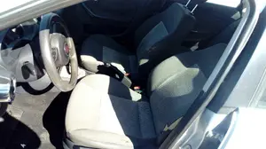 SEAT CORDOBA BERLINA (6L2) foto 3