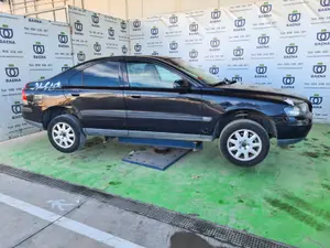 VOLVO S60 BERLINA foto 4