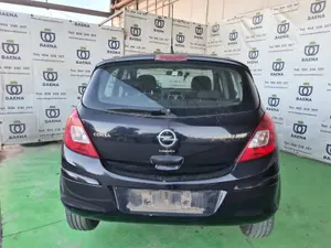 OPEL CORSA D foto 2
