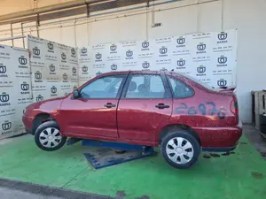 SEAT CORDOBA BERLINA (6K2) foto 6