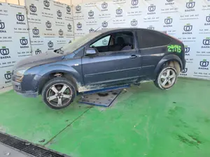 FORD FOCUS BERLINA (CAP) foto 4
