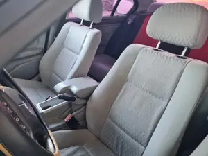 BMW SERIE 3 BERLINA (E46) foto 6