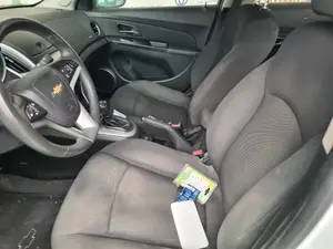 CHEVROLET CRUZE foto 2
