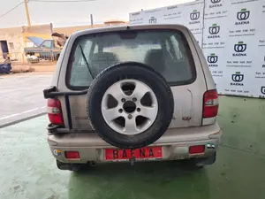 KIA SPORTAGE foto 2