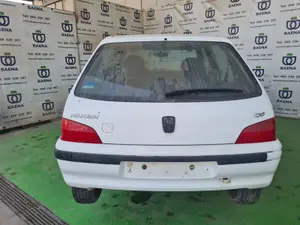 PEUGEOT 106 (S2) foto 7