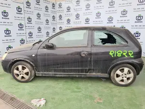 OPEL CORSA C foto 1