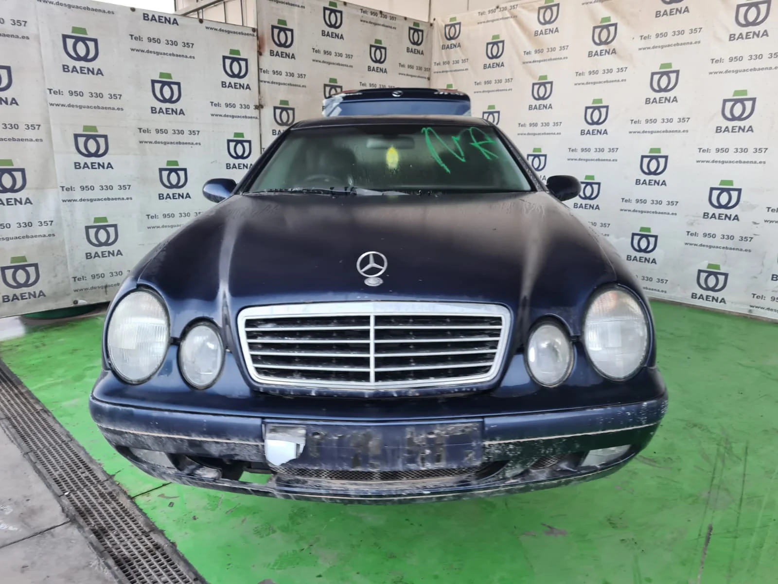 MERCEDES-BENZ CLK (BM 208) COUPE