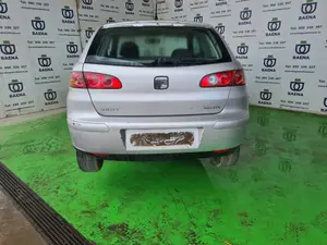 SEAT IBIZA (6L1) foto 4
