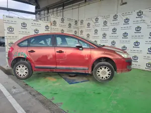 CITROEN C4 BERLINA foto 4