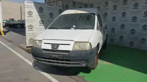 PEUGEOT EXPERT COMBI (1995) foto 1
