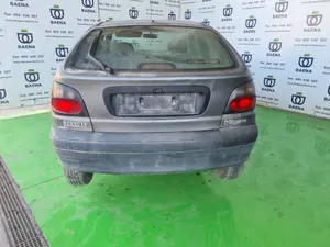 RENAULT MEGANE I BERL./ BERL. CON PORTÓN (BA0) foto 3