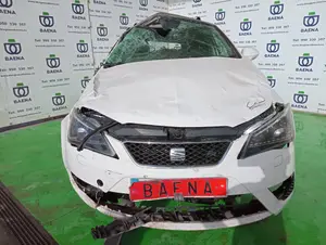SEAT IBIZA (6P1) foto 2