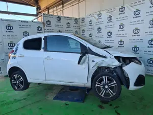 PEUGEOT 108 TOP foto 5