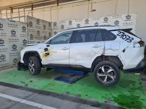 TOYOTA RAV4 foto 3