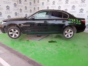 BMW SERIE 5 BERLINA (E60) foto 3