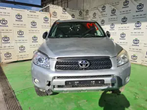 TOYOTA RAV4 (A3) foto 1