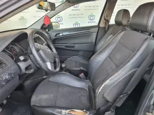 OPEL ASTRA H BERLINA foto 3