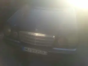 MERCEDES-BENZ CLASE E (BM 210) BERLINA foto 2