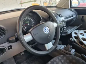 VOLKSWAGEN NEW BEETLE BERLINA (9C1/1C1) foto 4