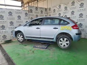 CITROEN C4 BERLINA foto 3
