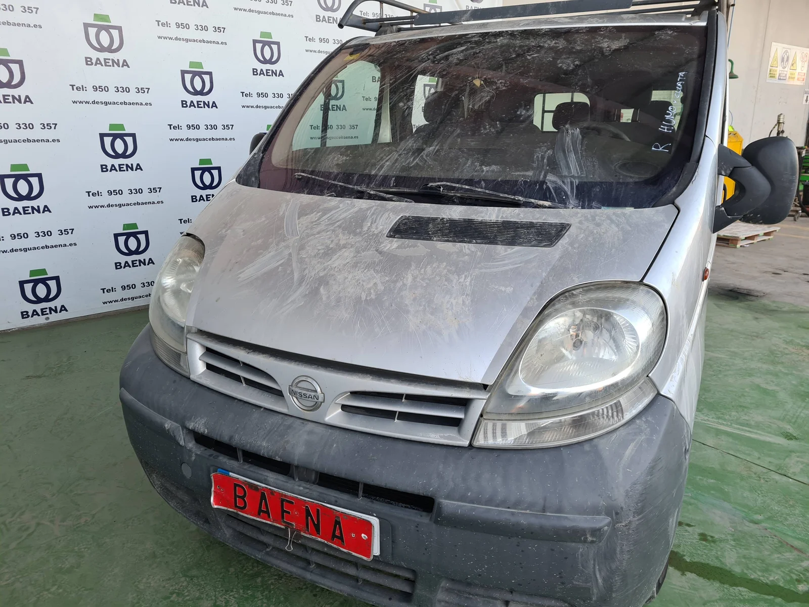 NISSAN PRIMASTAR (X83)
