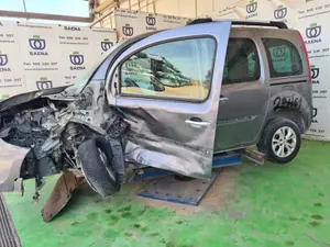 RENAULT KANGOO II (F/KW0) foto 7