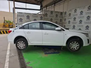 CHEVROLET CRUZE foto 5