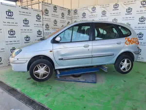 RENAULT SCENIC I (JA...) foto 2