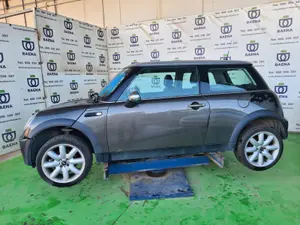 BMW MINI (R50,R53) foto 3