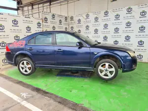 FORD MONDEO BERLINA (GE) foto 5