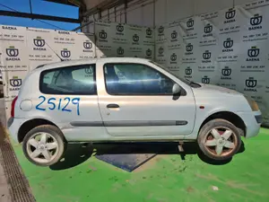 RENAULT CLIO II FASE I (B/CB0) foto 2