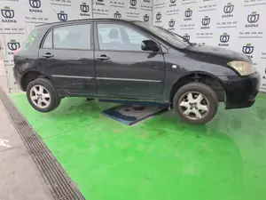 TOYOTA COROLLA (E12) foto 4