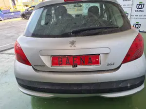 PEUGEOT 207 foto 4