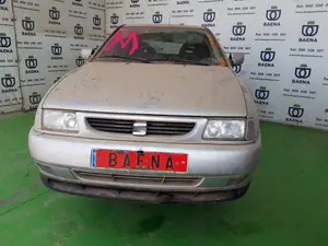 SEAT IBIZA (6K1) foto 1
