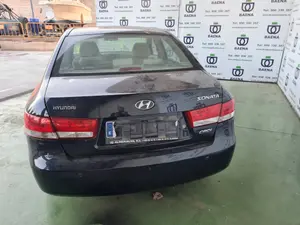 HYUNDAI SONATA (NF) foto 3