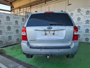 KIA CARNIVAL foto 7