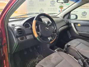 CHEVROLET AVEO BERLINA foto 7