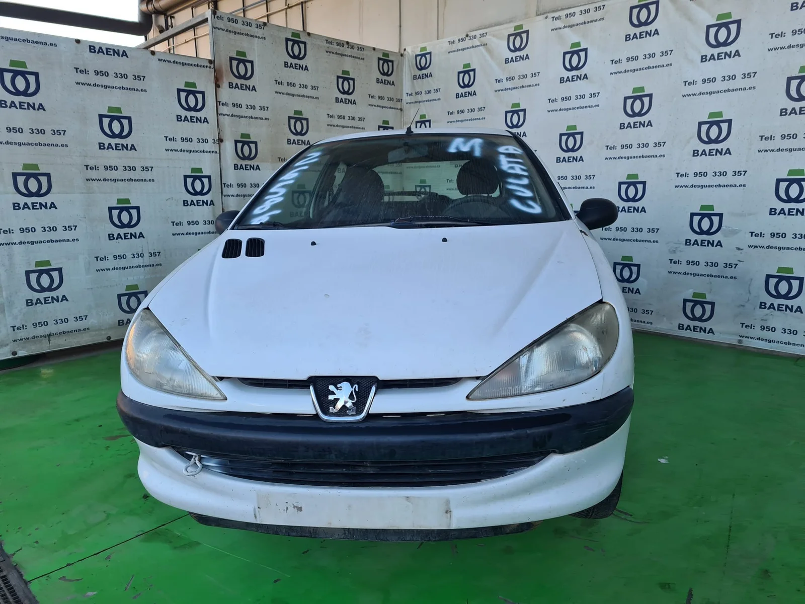 PEUGEOT 206